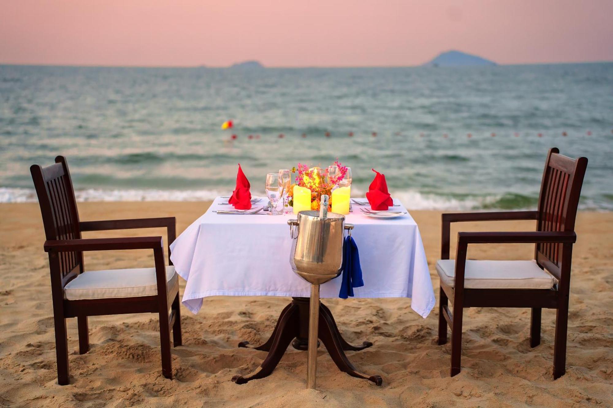 Victoria Hoi An Beach Resort & Spa Bagian luar foto