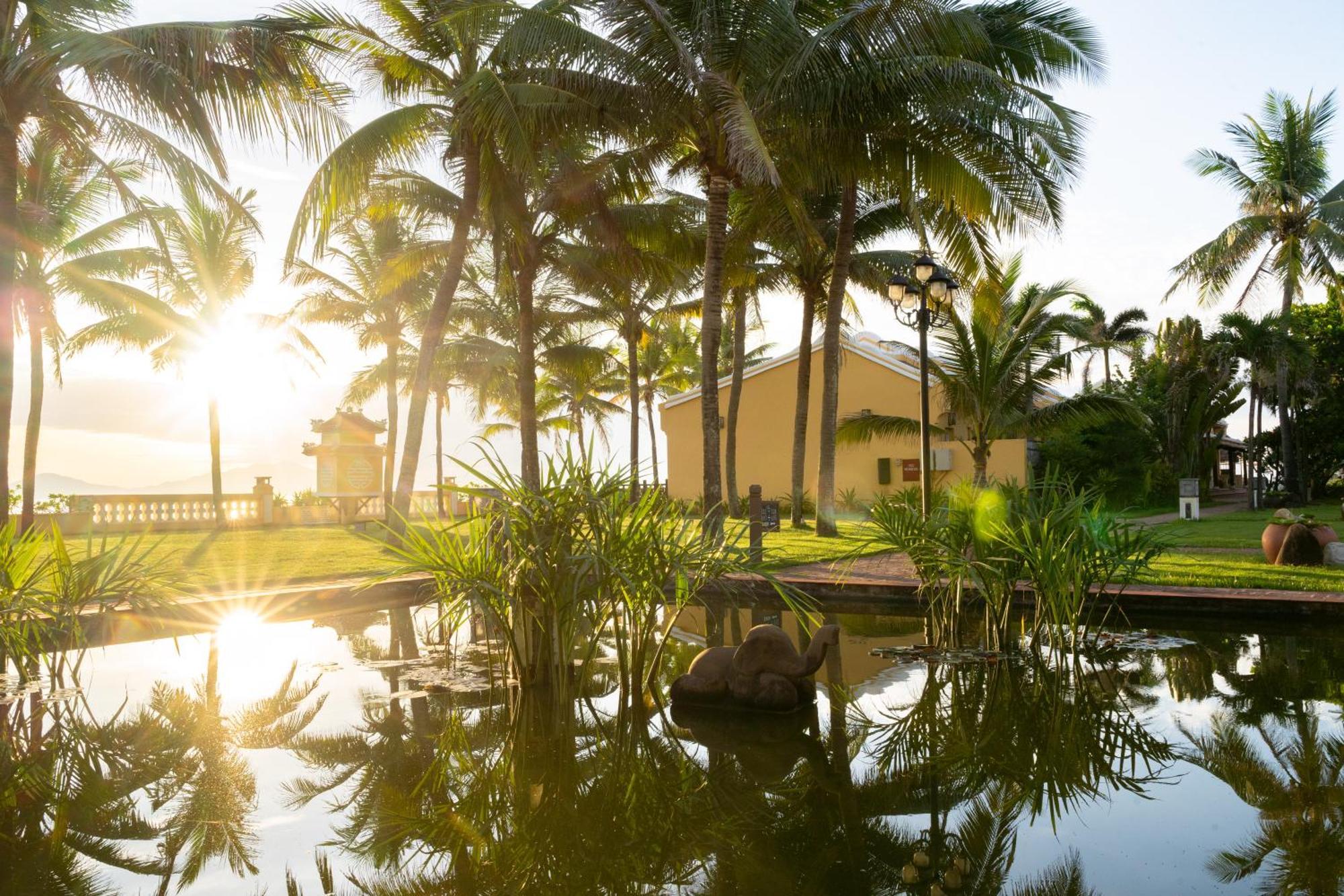 Victoria Hoi An Beach Resort & Spa Bagian luar foto